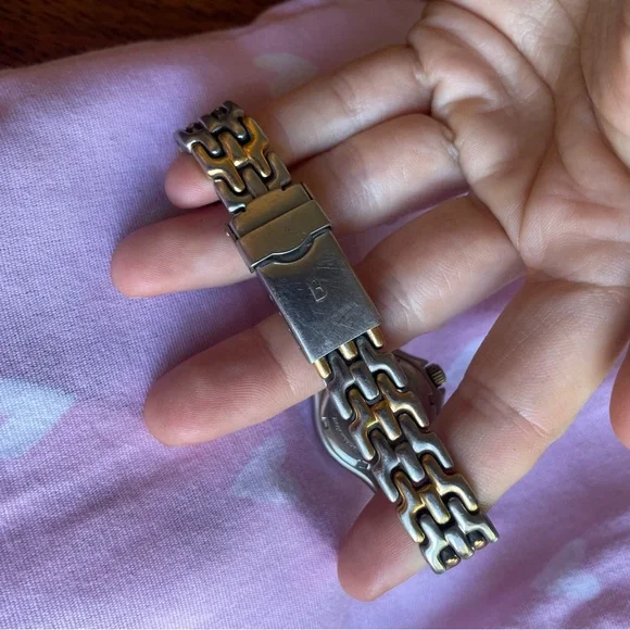 BULOVA Gold Glow in The Dark Numbers & Hands Round Vintage Watch Stainless Steel - Picture 7 of 14